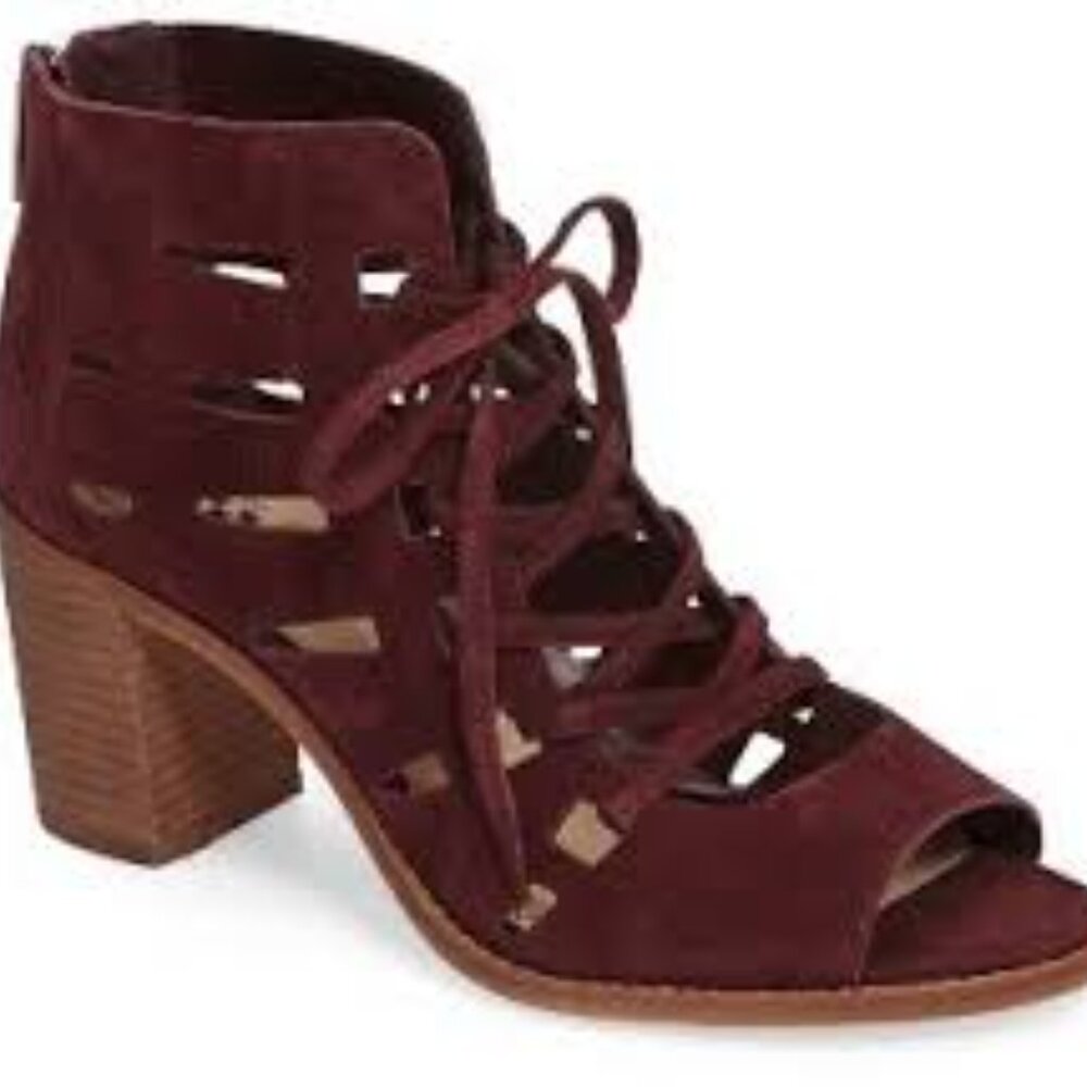 Vince Camuto Women's Burgundy Tressa Suede Lace Block Heel Ankle Bootie‎ Size 9M